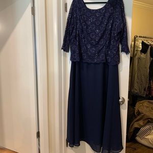 Plus size navy blue formal dress